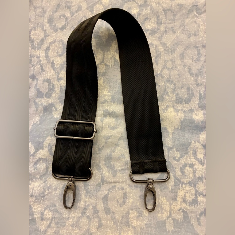 Think Royln belt bag strap. Black